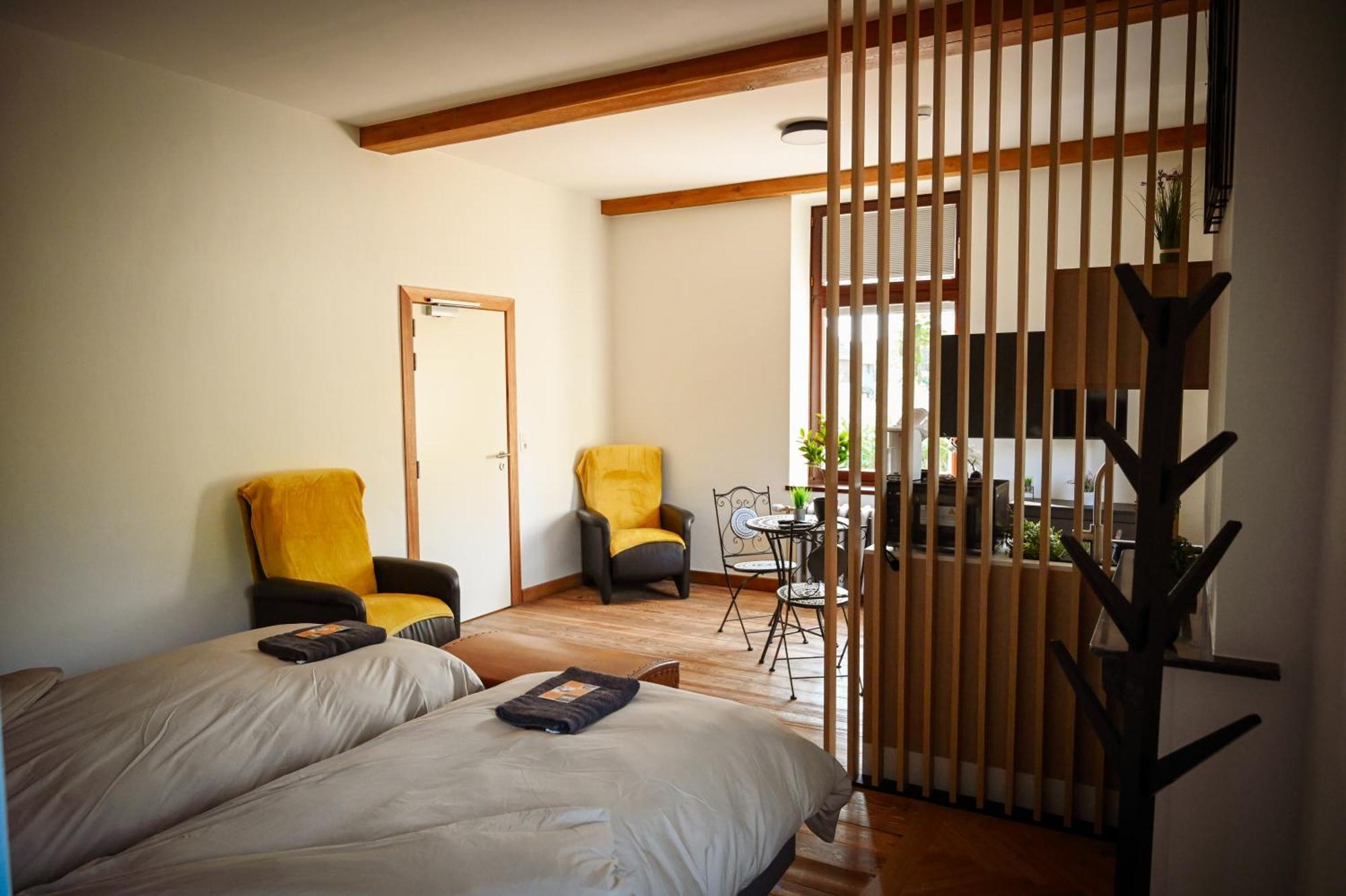 Open Source A L'Entree Du Circuit! Apartman Stavelot Kültér fotó